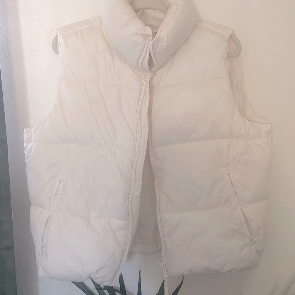 Old navy vest